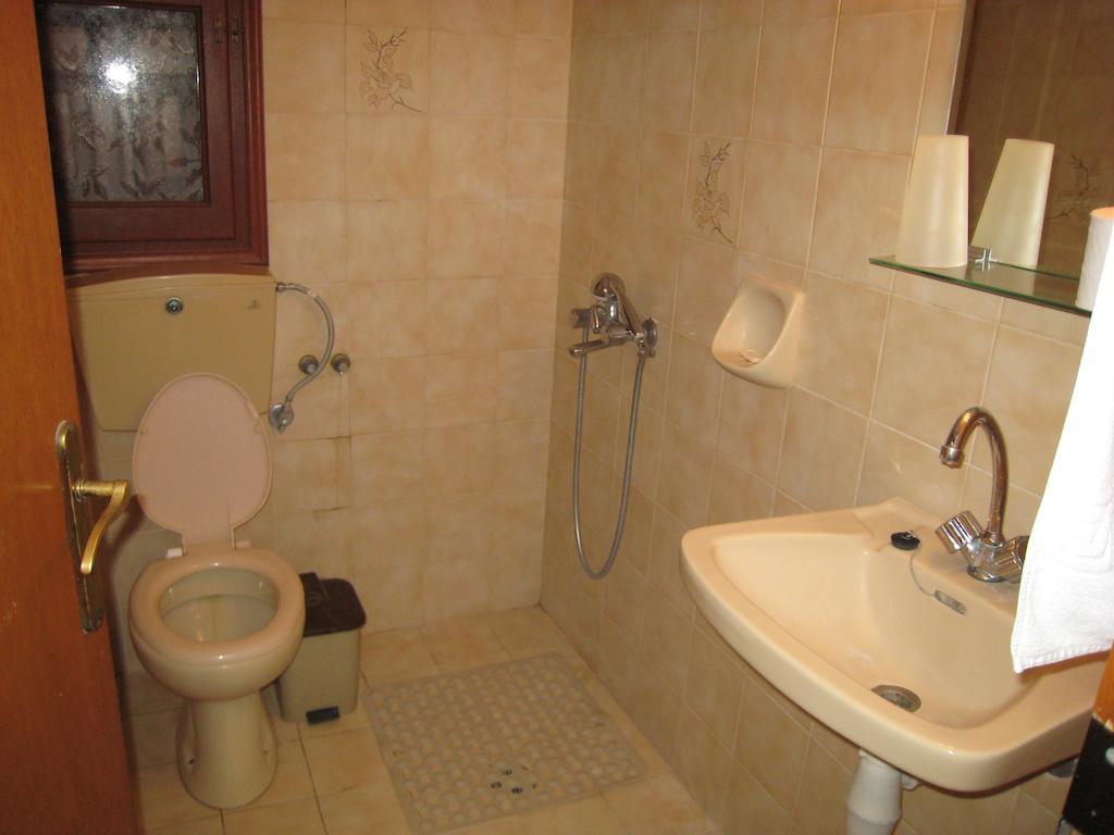 Eleftheria Lindian Studios I Líndos Habitación foto